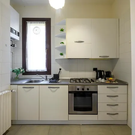 Borromei, 11 - Eleganza In Pieno Centro Appartement Milaan