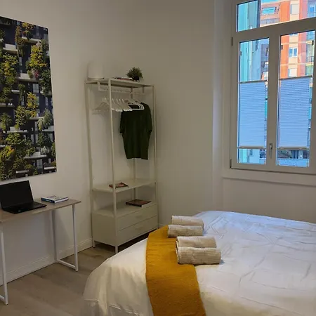 Premium Duomo Metro1, Comolake Trains11