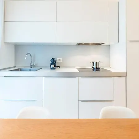 Luminoso E Ristrutturato Con Doppio Balcone E Wifi 公寓