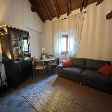 Navigli Flat Torricelli Апартаменты Милан