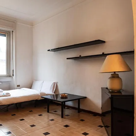 Youhosty - Lodi Rosso 121 Apartament Mediolan