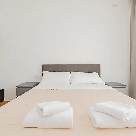 Bnbest San Siro 6 Pax *