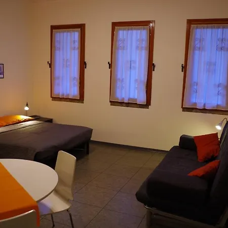 Appartement Da Vitto E Ale, A Casa Vostra