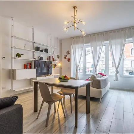 Urban Chic