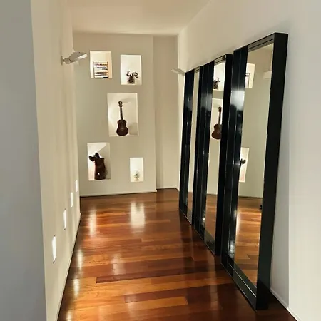Spazio Castaldi - Porta Venezia Apartman *