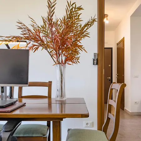 Citylife Penthouse -Terrace, Piano, Gym - Mico Metro - Su Scannu Διαμέρισμα *