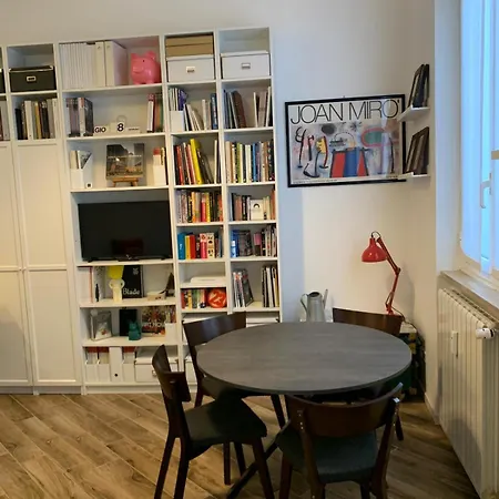 Cozy Jommelli