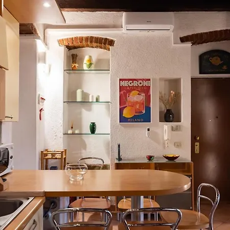 Characteristic 2 Double Bedroom דירה *