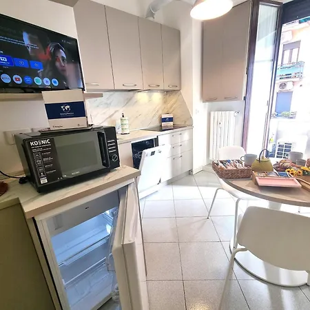 Gin Gin House By World Apartmán