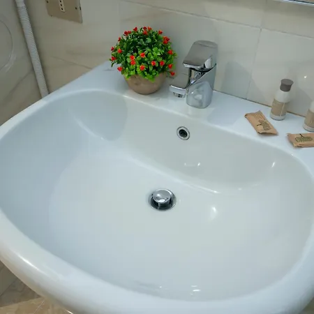 I-host - Cozy 1br In Porta Romana מילאנו