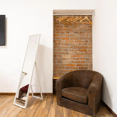 Apartment Near Station And Porta Venezia *