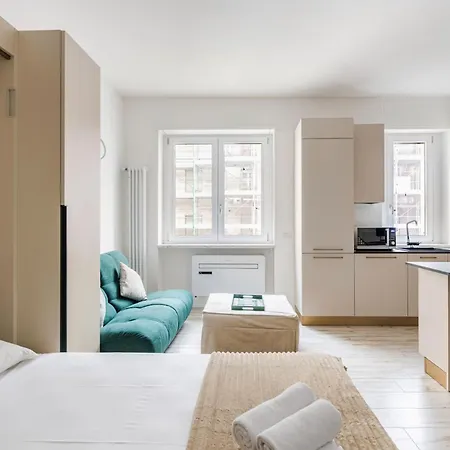 Urban - Rovereto M1 ミラノ