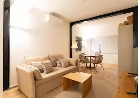 Mac Mahon D Apartament *