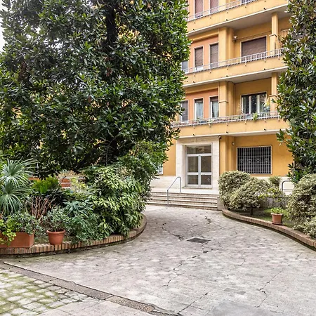 Апартаменты Casa Delle Grazie - Caradosso 15 *