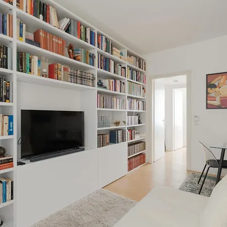 Porta Venezia - Castaldi - Bilocale Con Letto Soppalcato Apartament Mediolan