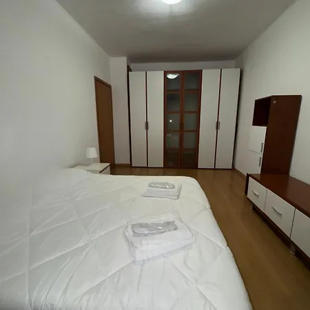 Navigli Classic - Near Darsena Milánó