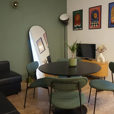 Lägenhet Modern Design Near Metro, Center