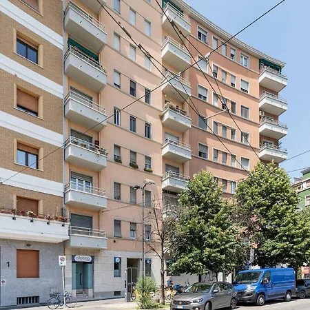 Guesthost - Mm2 Lambrate Bright Milão