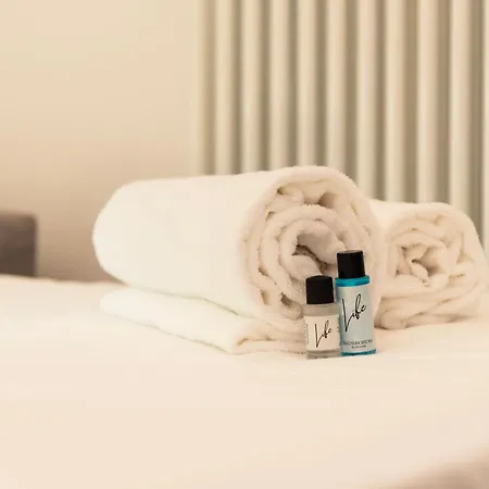 Apartman Youhosty - Monforte 13 Milánó