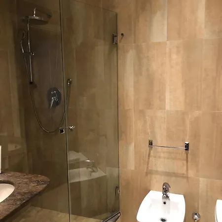 - 5 Min Walk To Sempione Park Apartment Milan