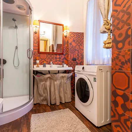 Duomo Elegant Retreat - Spacious 120 Sqm Up To 5 - 3 Min Walk To Duomo * מילאנו