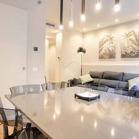 Апартаменты Darsena Contemporary - Spacious 2br A Few Steps From Centre