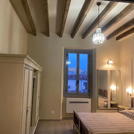 アパート Charm Two-room Bocconi Navigli Darsena ミラノ