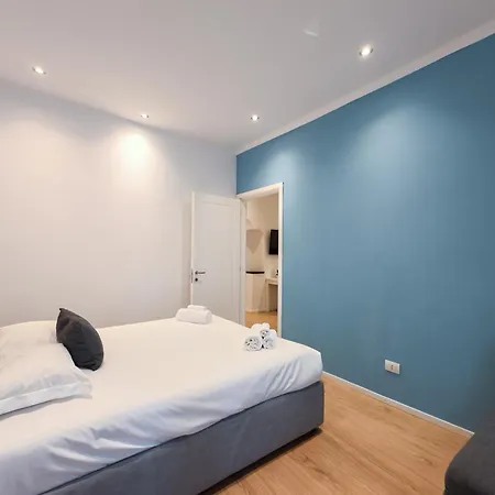 Navigli - Via Vigevano Apartamento Milán