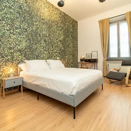 The Artist's Nest - On The Navigli * מילאנו