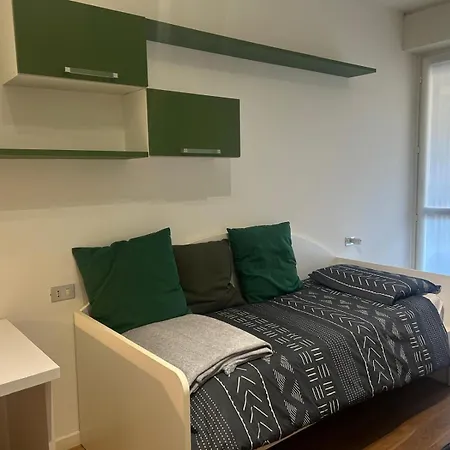 Mia's Universita Bocconi Apartment *