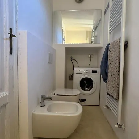 Apartment Big Bright Attic-milan Navigli *