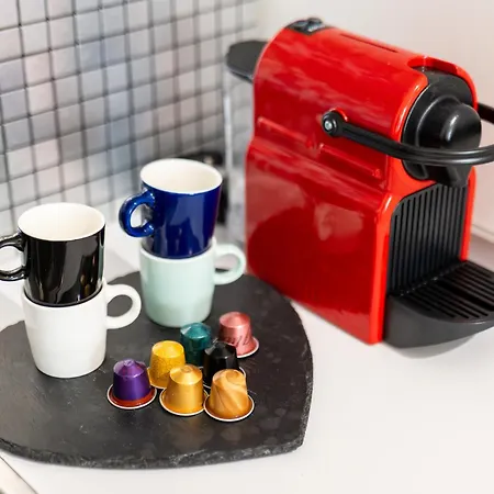 Modern One-bedroom Flat Near Corso