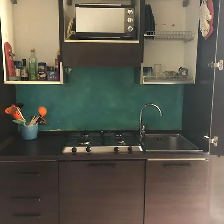 Cozy Three Close To Porta Venezia Apartament
