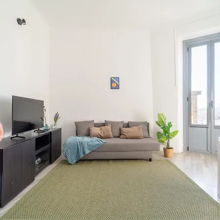 Skyline View Loft - Chinatown & Garibaldi Apartmán