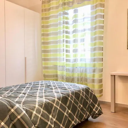 Zenest Living - Porta Romana Apartment *