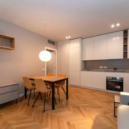 The Hug Апартаменты Милан