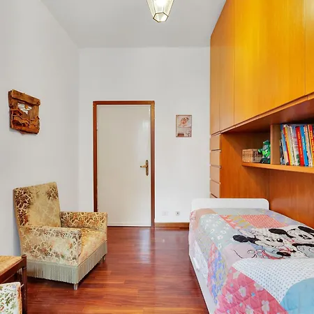 Apartmán Dalmazia Cozy Near Linate 13 Min