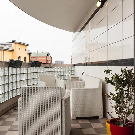 Youhosty-mezzofanti 24 Apartment Milan