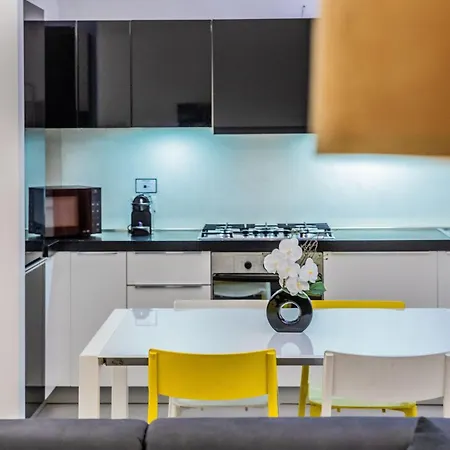 M25 - Garage Loft Apartmán *