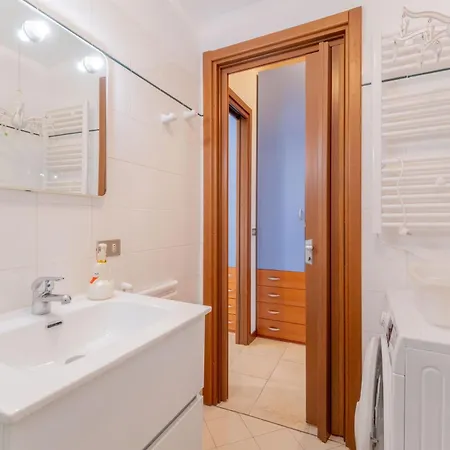Апартаменты Casa Fortuna Cozy Mm3 To Duomo