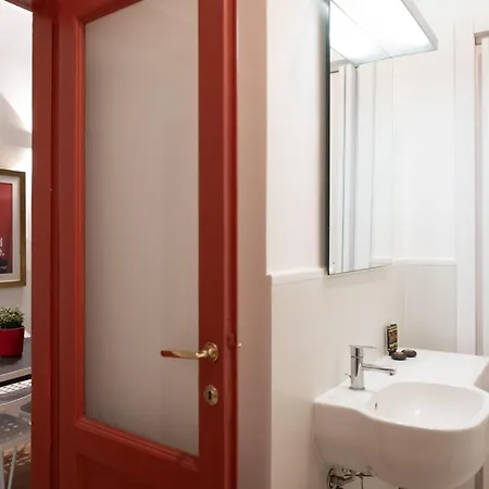 Characteristic One Bedroom Columns Of San Lorenzo Appartement