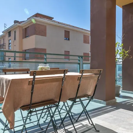 Apartament Easy Living - M1 Metro Wi-fi