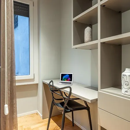 Luxury Modern Near Duomo - Exclusive & ミラノ