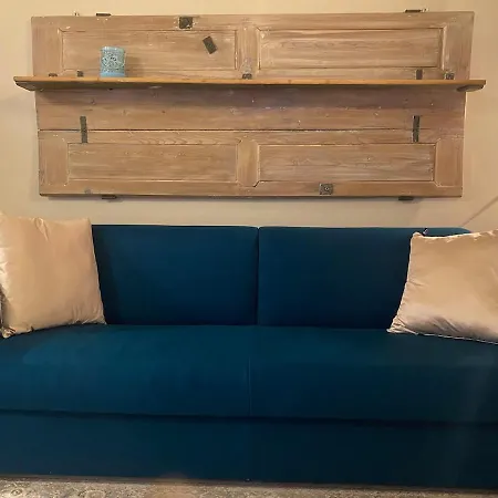 Charm Two-room Bocconi Navigli Darsena アパート *