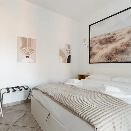 Guesthost - Comfy Near Pasteur M1 Διαμέρισμα