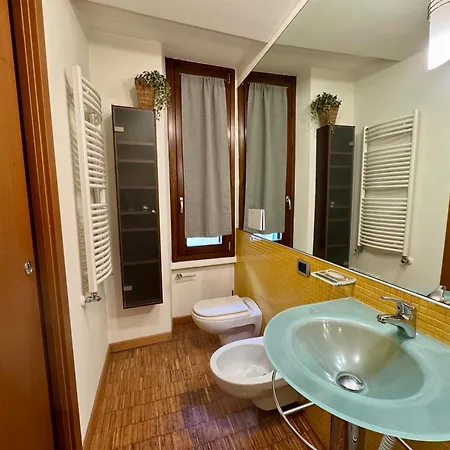 Loft Di Via Gluck Con Terrazzo Milaan