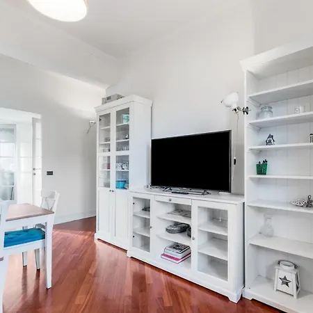 Tibaldi House - Cozy Two-room With Terrace Milánó