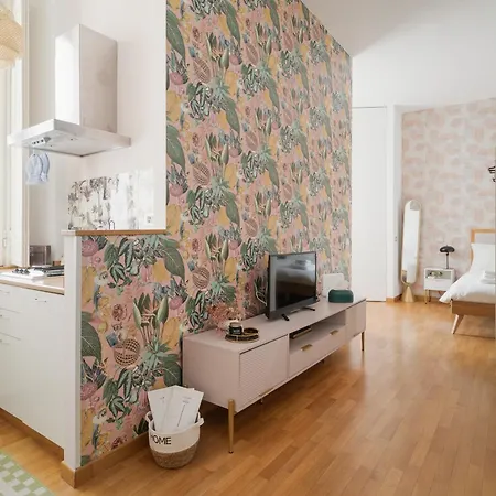 Guesthost - La Casa Di Luca Appartement *