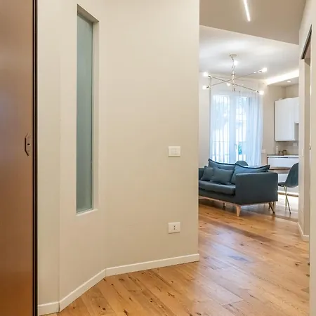 Appartement Ht Maison Angera *