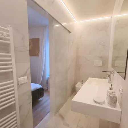 Chic Liberty Flat In Porta Venezia Center, Subway 1 Min, Ac, Wifi Lägenhet *